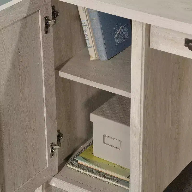 Bureau d'ordinateur en bois marron avec tiroir, simple