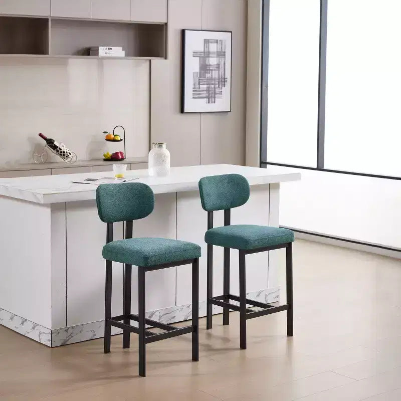 Lot de 2 chaises de salle à manger bouclées rembourrées – Plusieurs coloris, pieds en métal