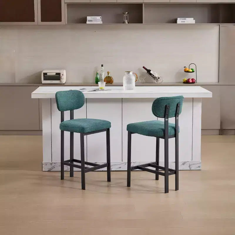 Lot de 2 chaises de salle à manger bouclées rembourrées – Plusieurs coloris, pieds en métal