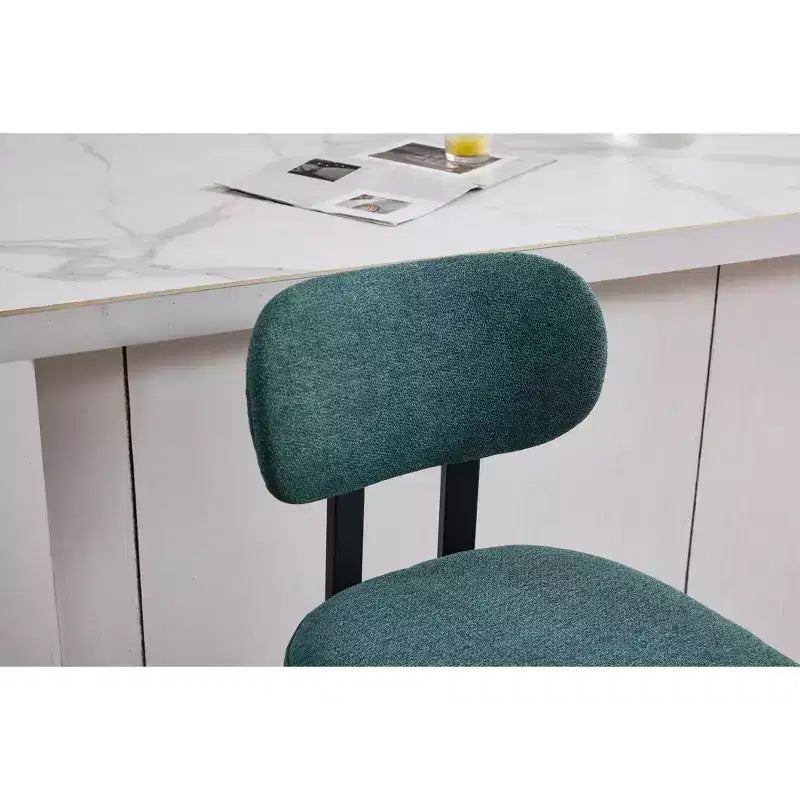 Lot de 2 chaises de salle à manger bouclées rembourrées – Plusieurs coloris, pieds en métal
