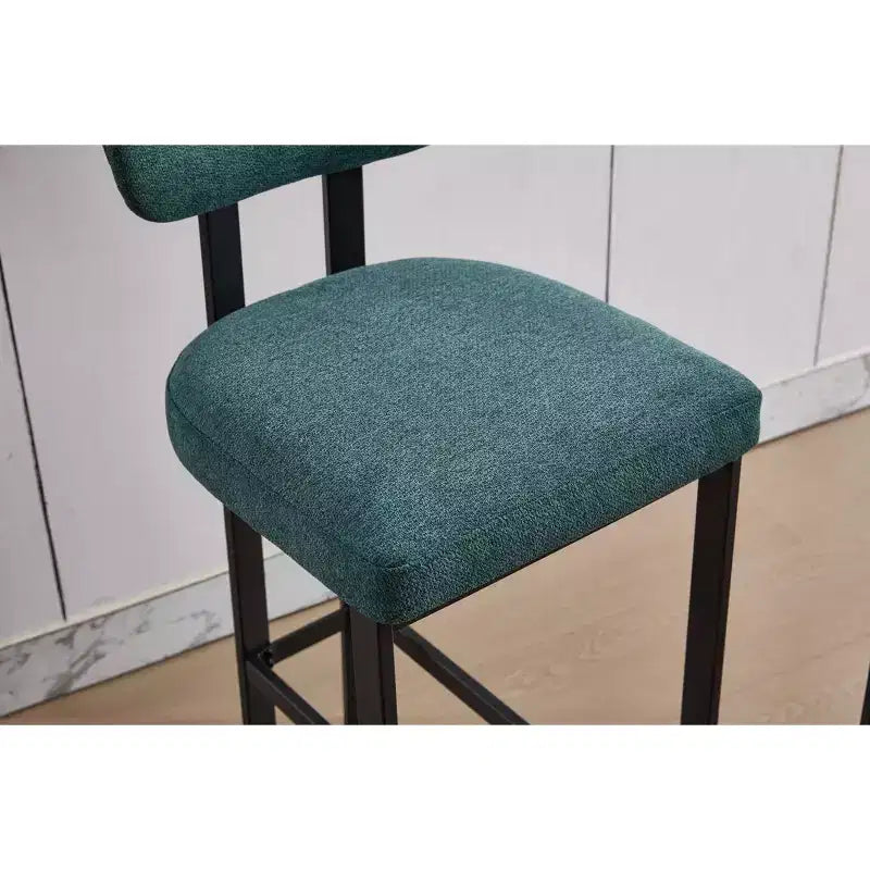 Lot de 2 chaises de salle à manger bouclées rembourrées – Plusieurs coloris, pieds en métal