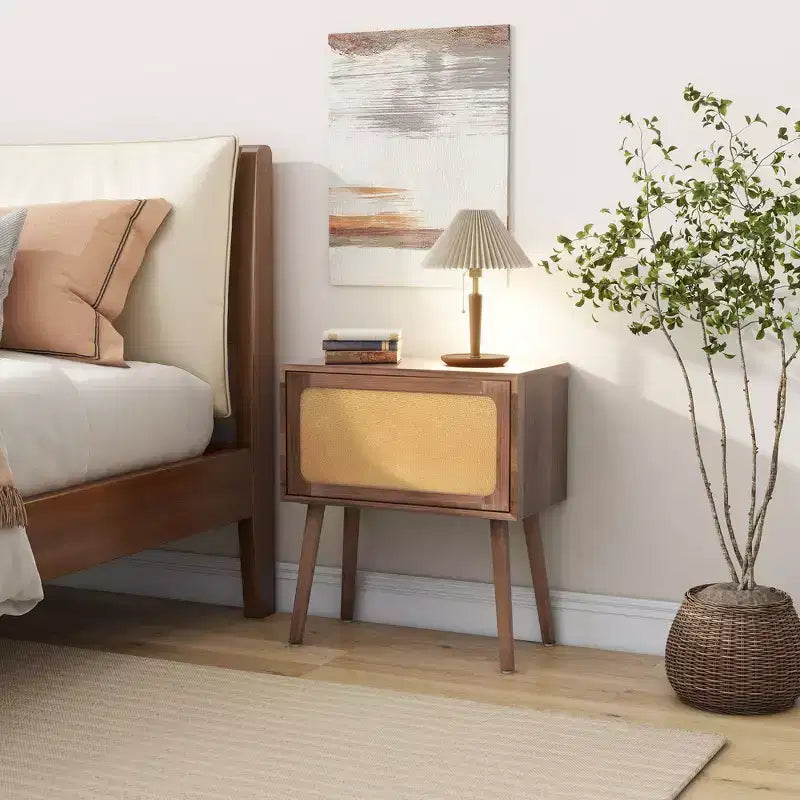 Table de chevet rotative en rotin beige avec compartiments cachés, simple